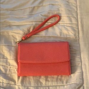 Coral wristlet